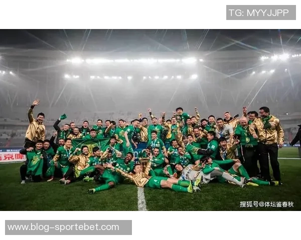 法比奥赛后激励国安队友全力以赴冲击足协杯决赛荣耀 法比奥赛后激励国安队友全力以赴冲击足协杯决赛荣耀