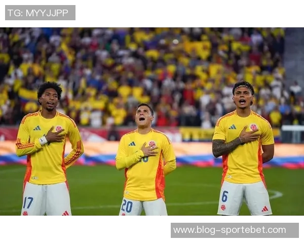 迪亚斯称赞J罗为哥伦比亚全力以赴的榜样与精神领袖 迪亚斯称赞J罗为哥伦比亚全力以赴的榜样与精神领袖